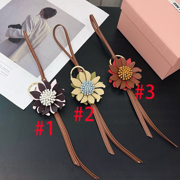 A1R76A109 Popular bag 's charms accessories