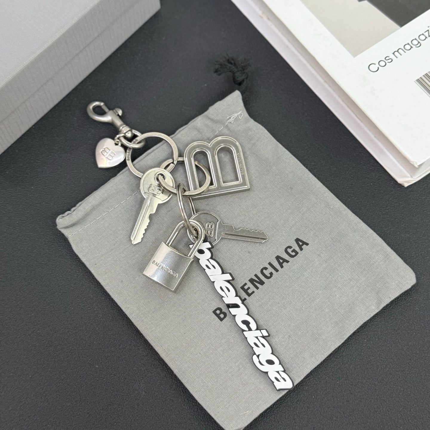 A1R46J40 Popular bag 's charms accessories