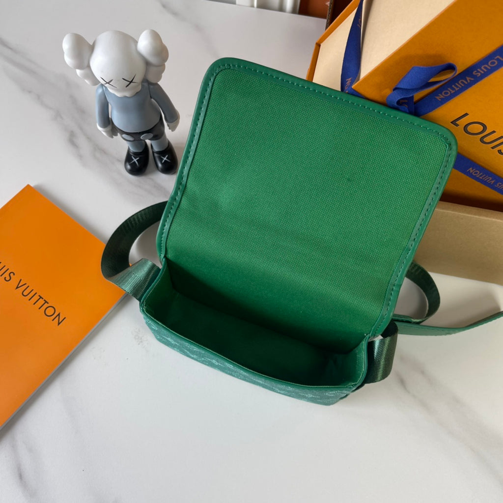 B1R115E159 Popular bag