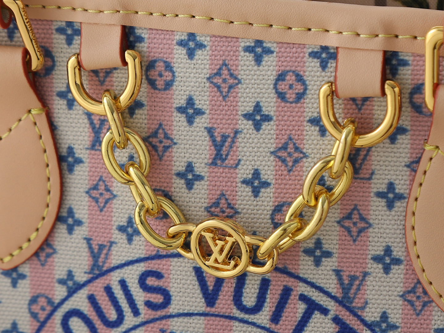 B1R76E47 Popular bag