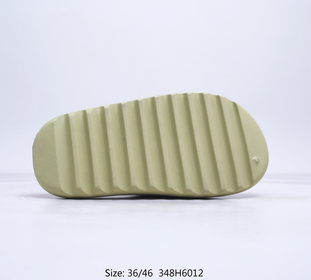 Z4A38 Popular shoes