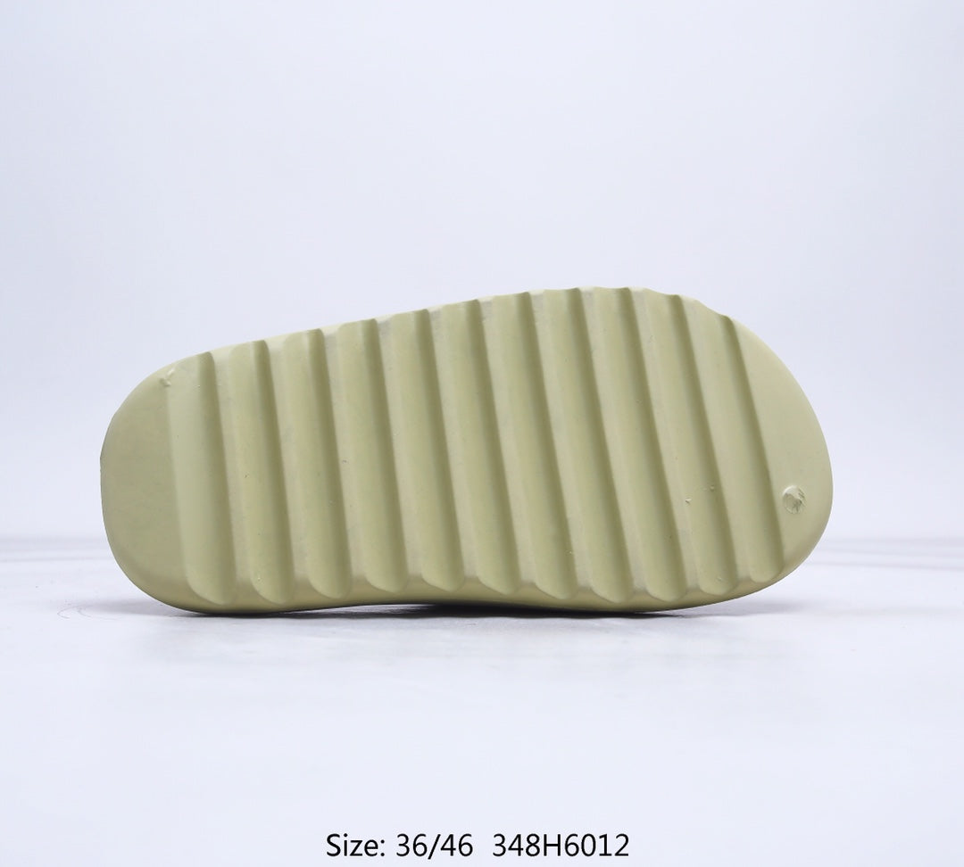 Z4A38 Popular shoes