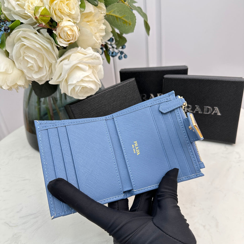 B1P36P1 Popular card holder