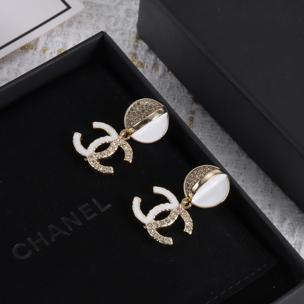 X1Z54C371E Popular Earrings