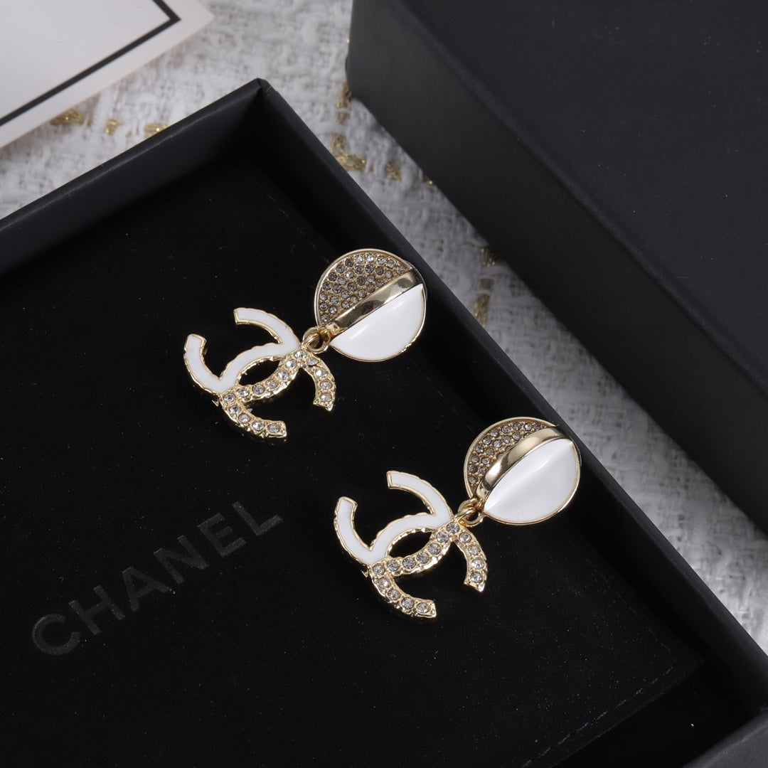 X1Z54C371E Popular Earrings