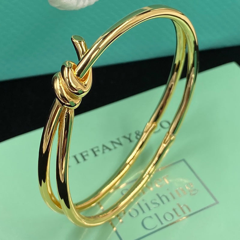 X1Z564T581K  Popular Bracelets