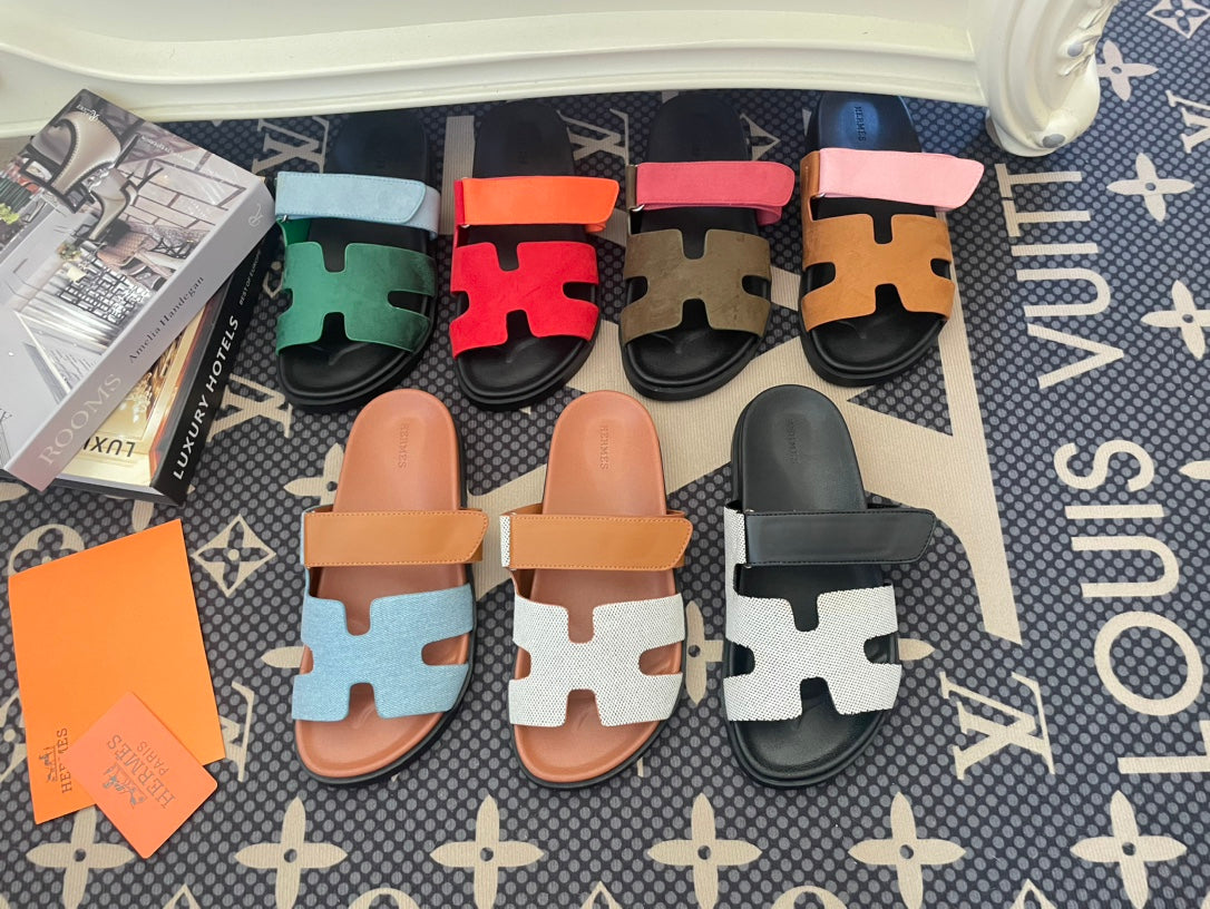 Z1Z54H72 Popular Slippers