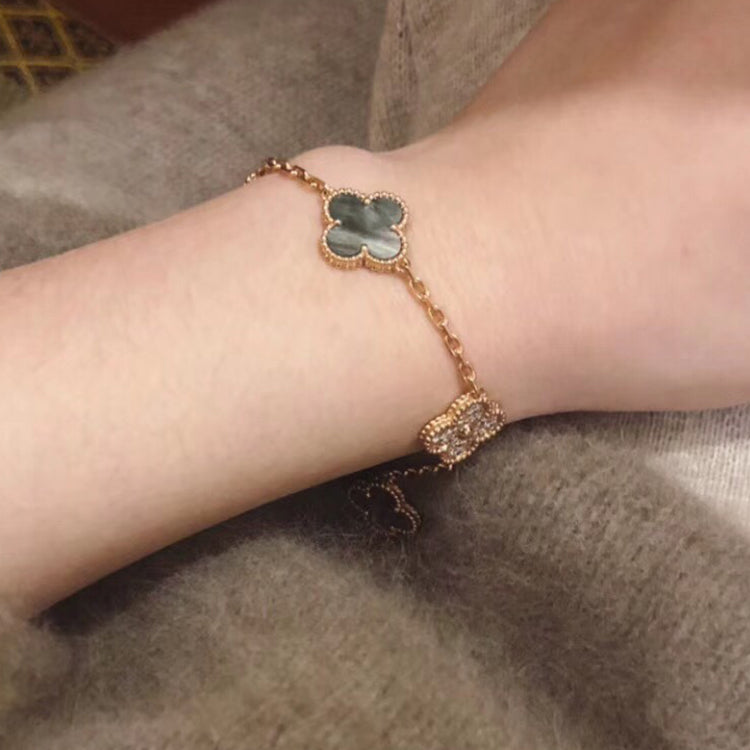 X5Z61VA3K  Popular Bracelets