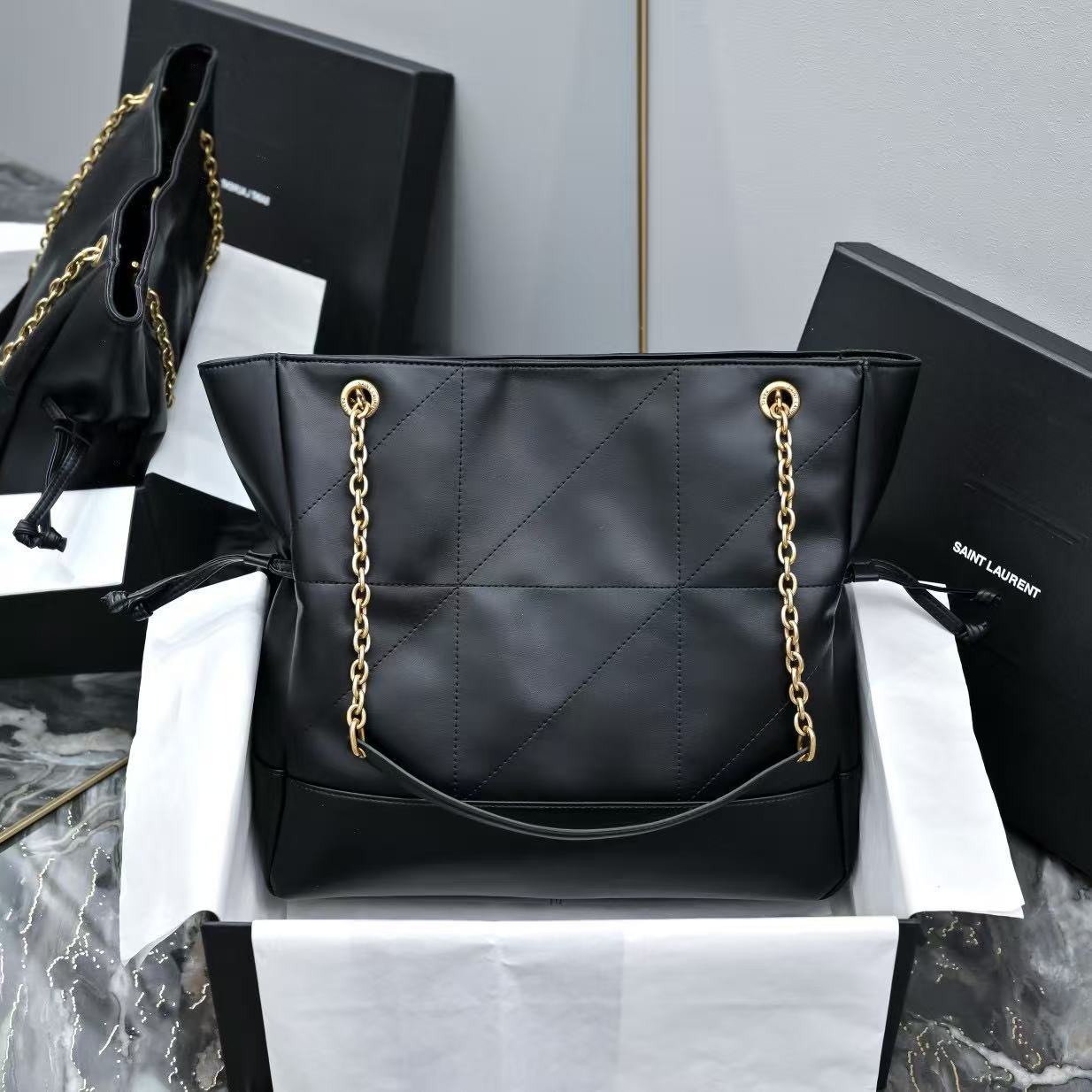 B1R46SL7 Popular leather bags