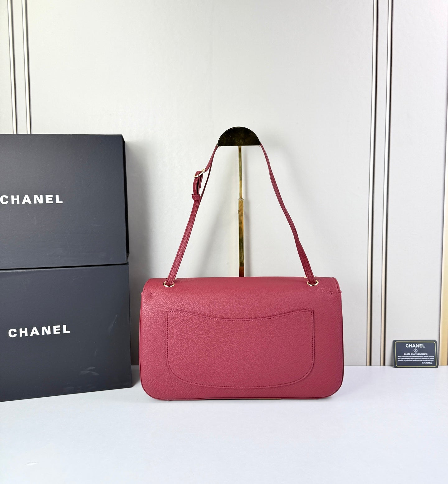 B1R76C35 Popular leather bag