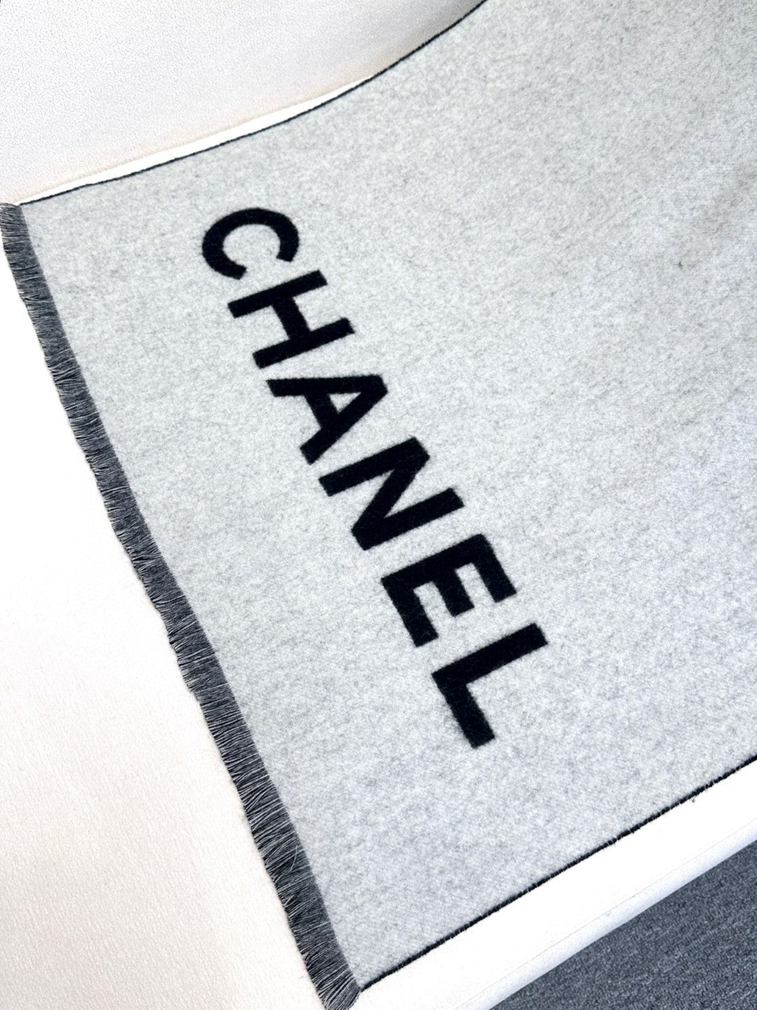 W1R86C39 Popular Winter Scarves