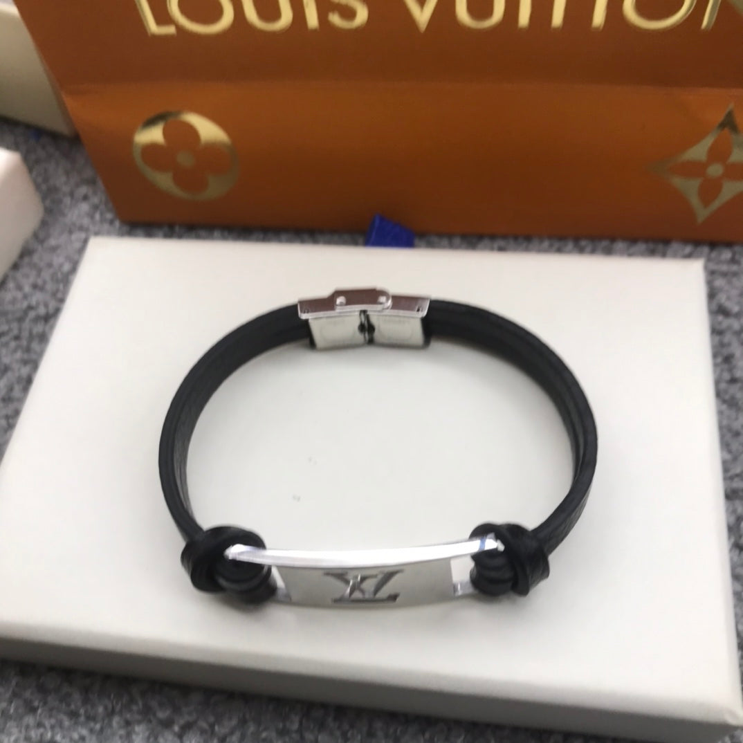 X1Q85E61K  Popular Bracelets