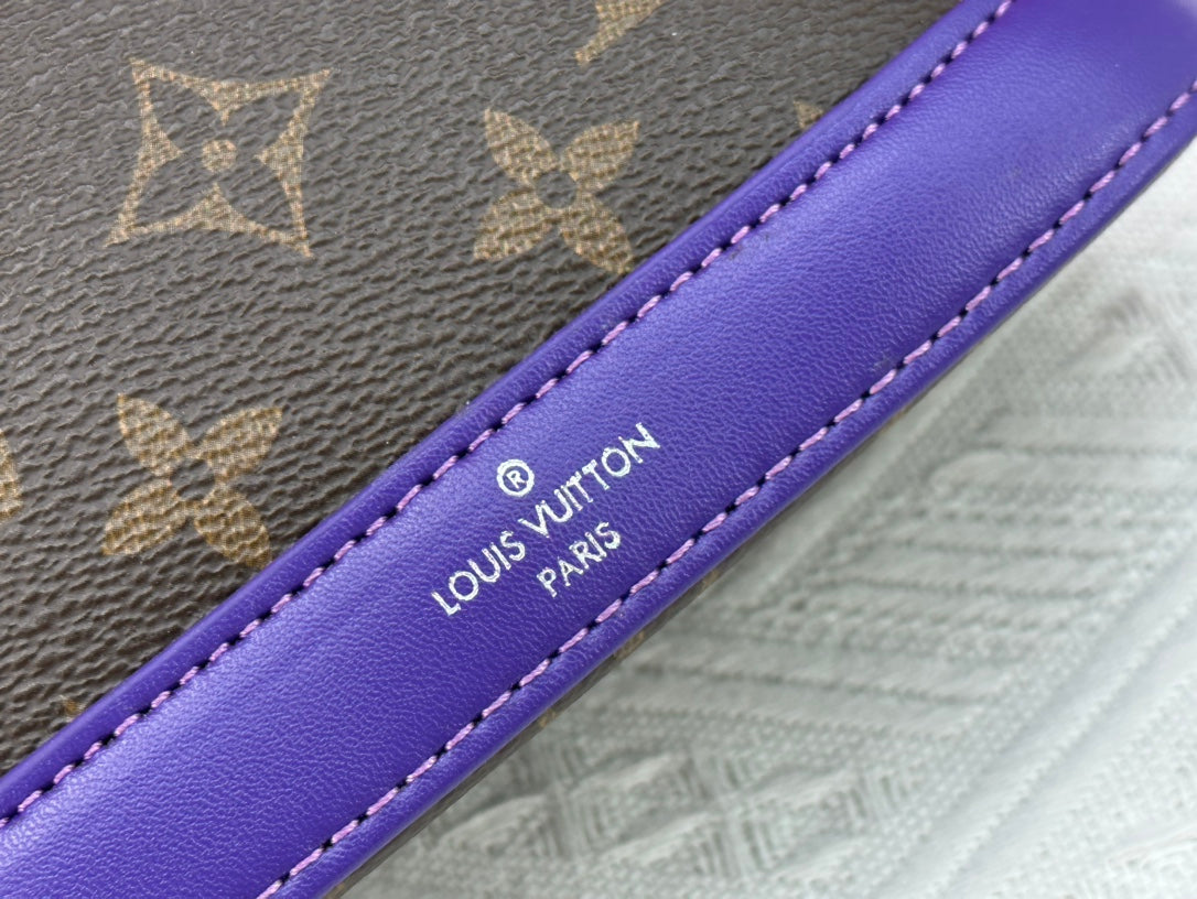 B1X55E19 Popular leather bag