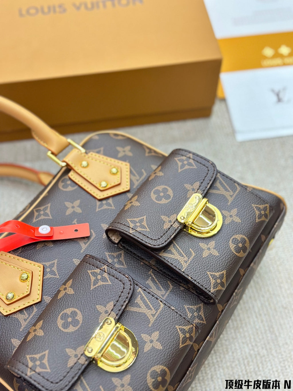B6X14E253 Popular    leather bag 