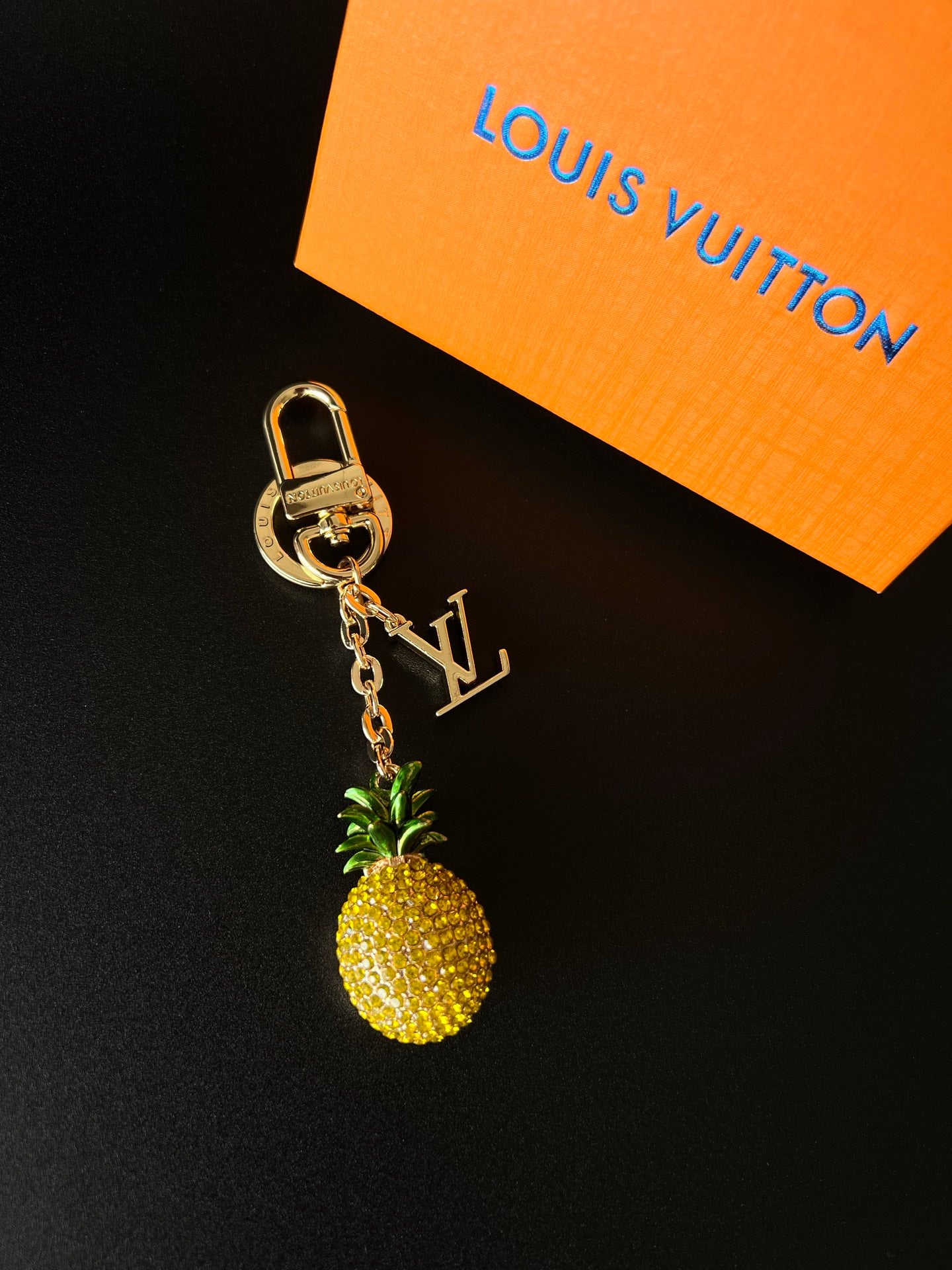 A1R76E54 Popular bag 's charms accessories