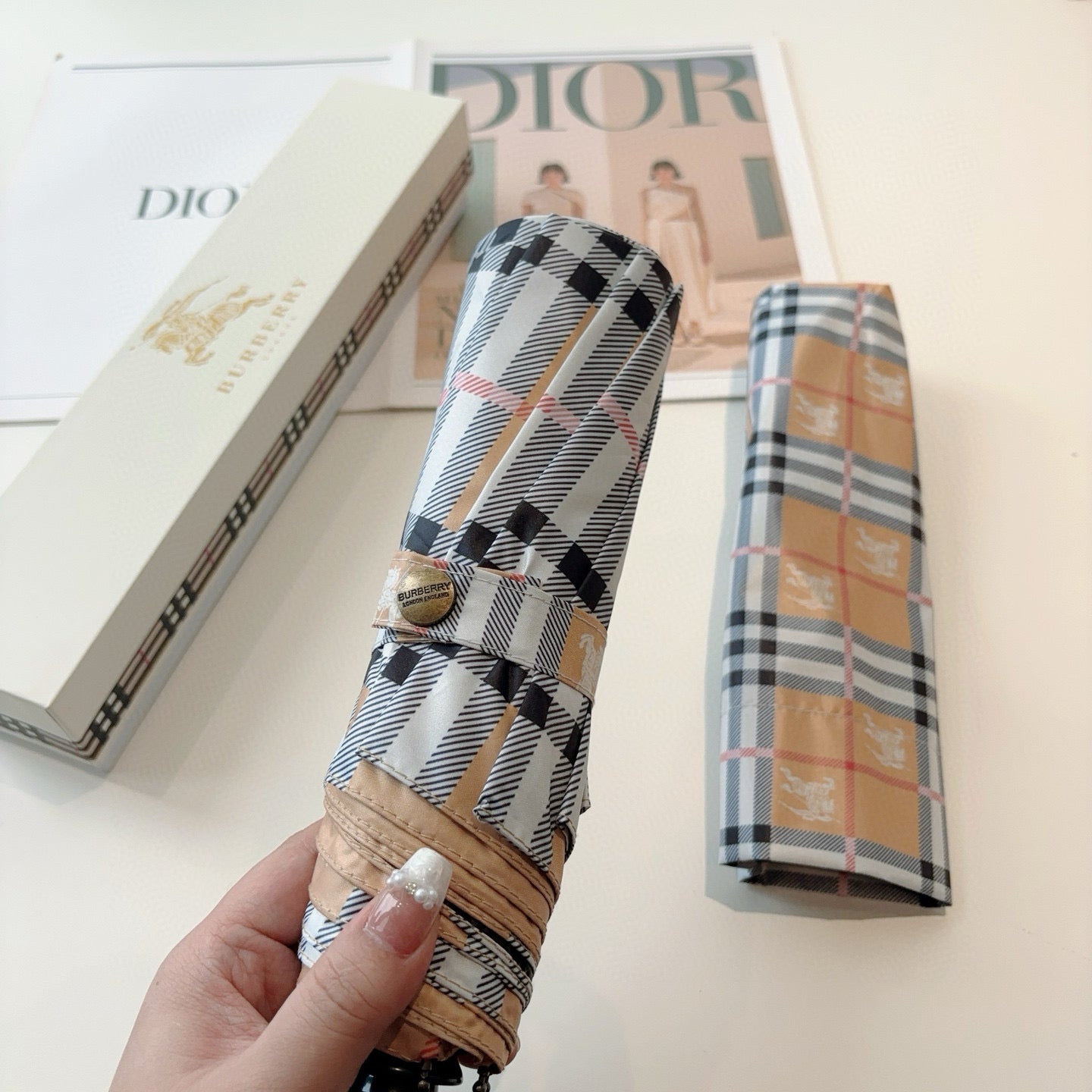 J1R85R127 Popular UV resistant umbrella