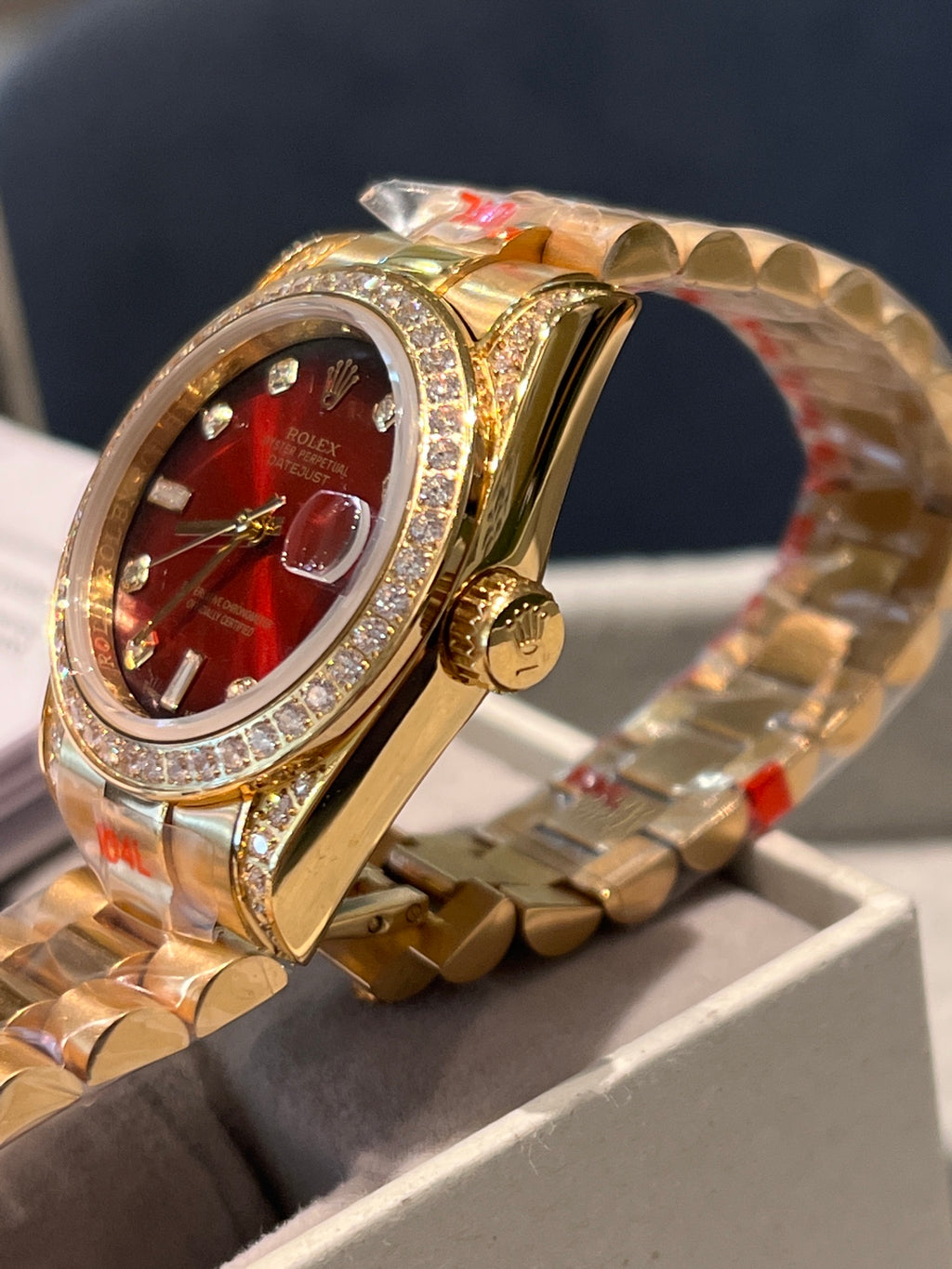 L1R36L19 Popular Watches