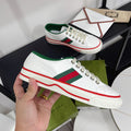 Z2Q105B208 Popular high-quality Shoes