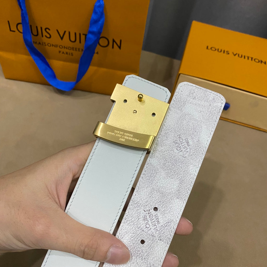 P1Q64E138 Popular High quality belt With full package