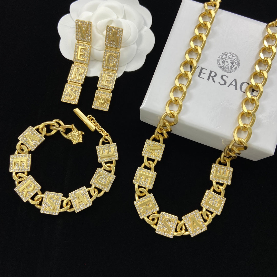 X1R75V81X Popular   Necklace . Earrings.Bracelets.