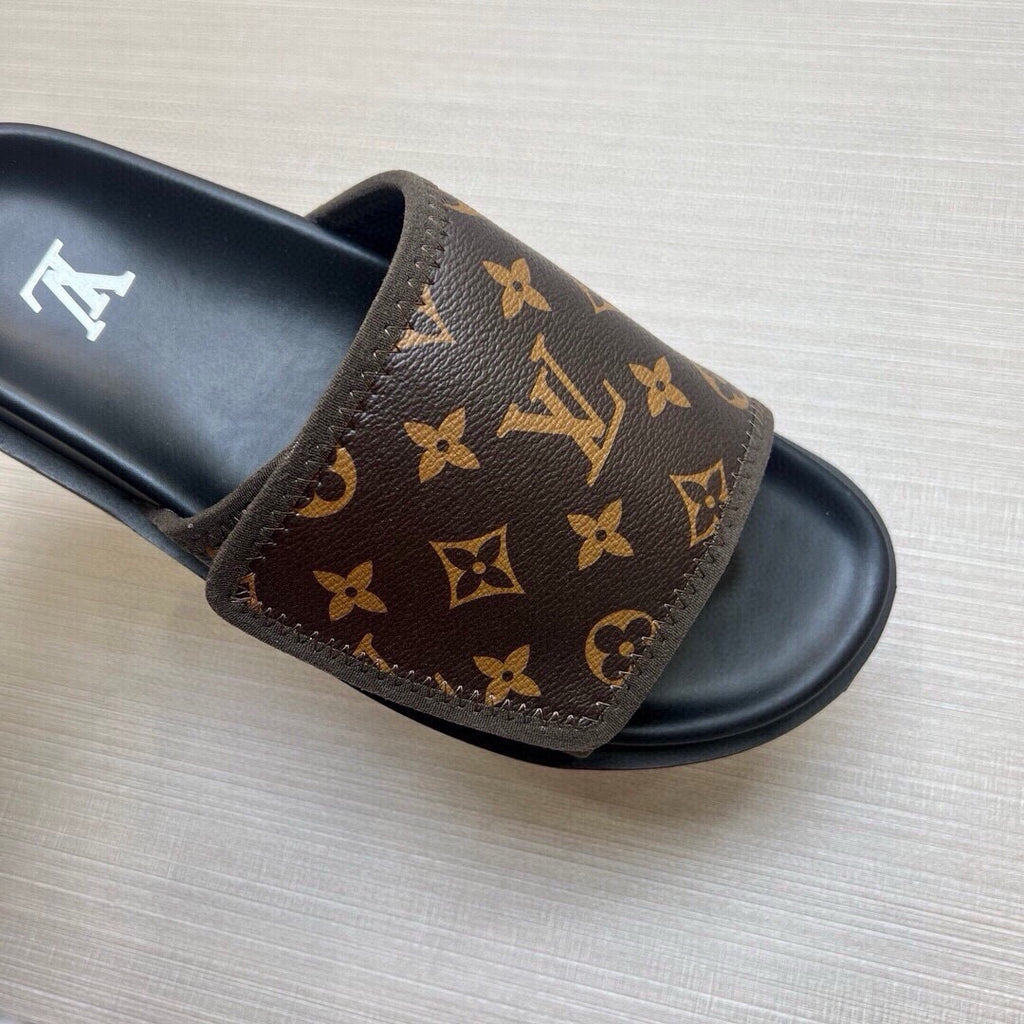 Z5LE210 Popular Slippers