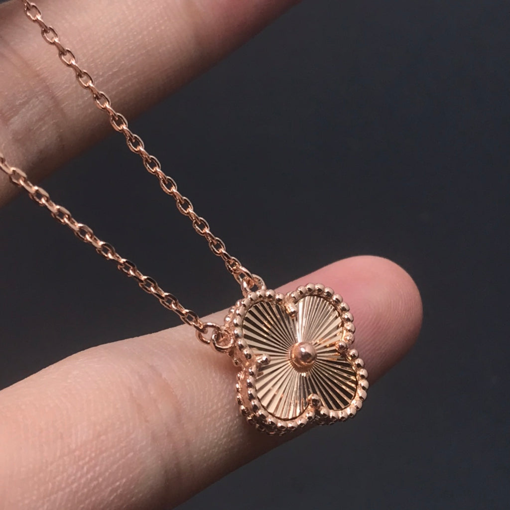 X5X63VA202X Popular rings,earrings, bracelets,necklaces