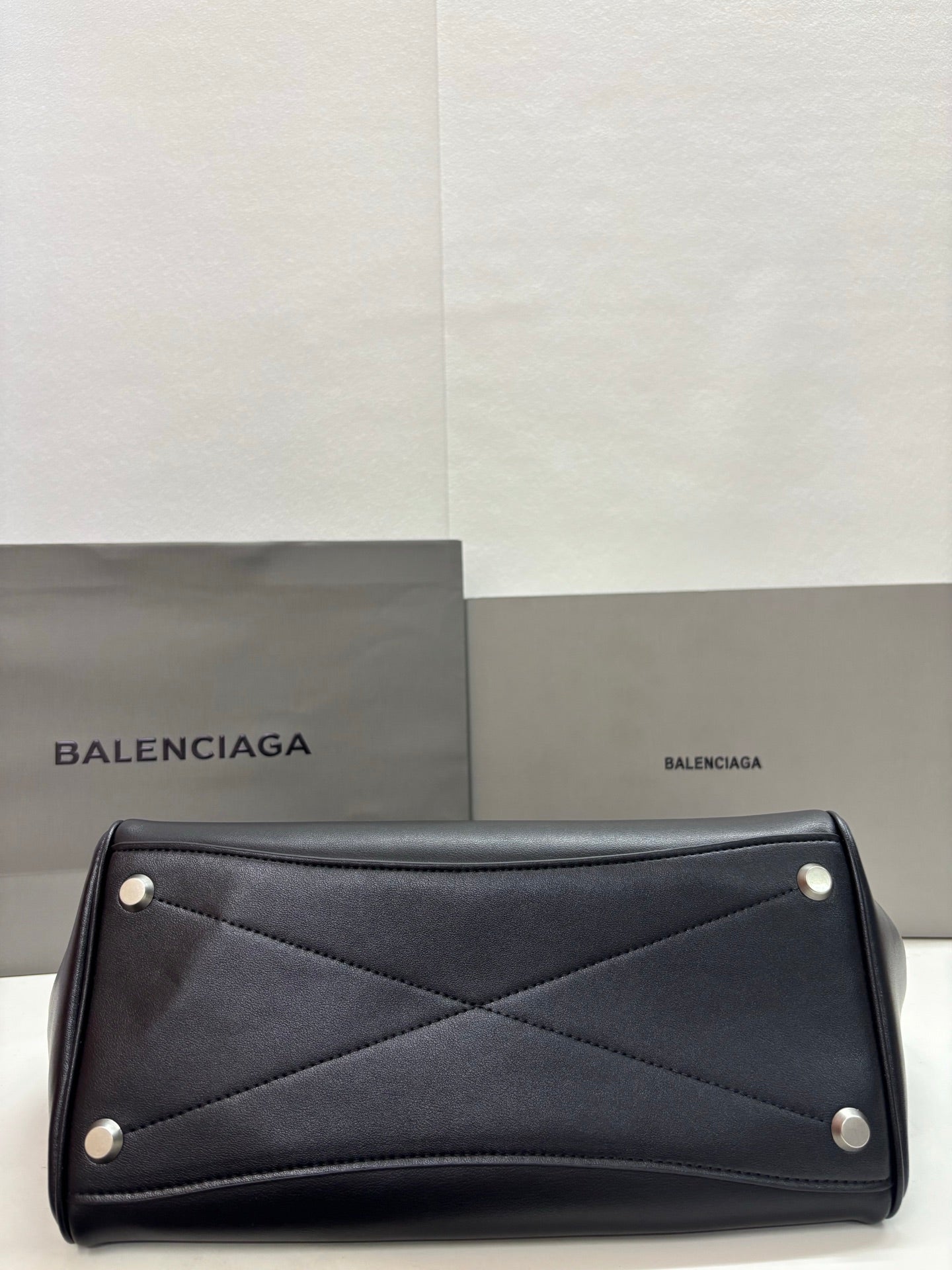 B1P36J121 Popular leather bag