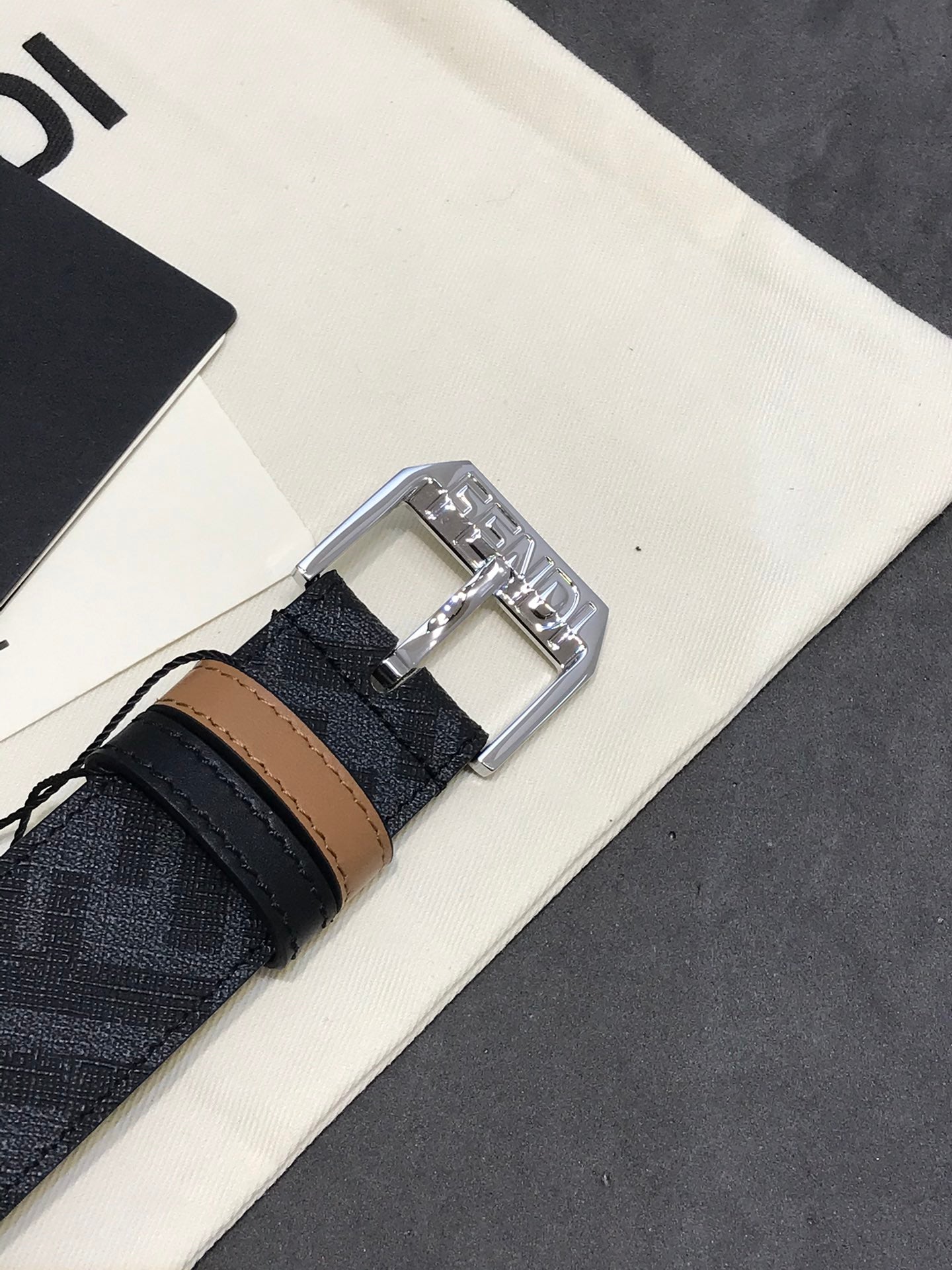 P1Q64F78 Popular   High quality belt With full package