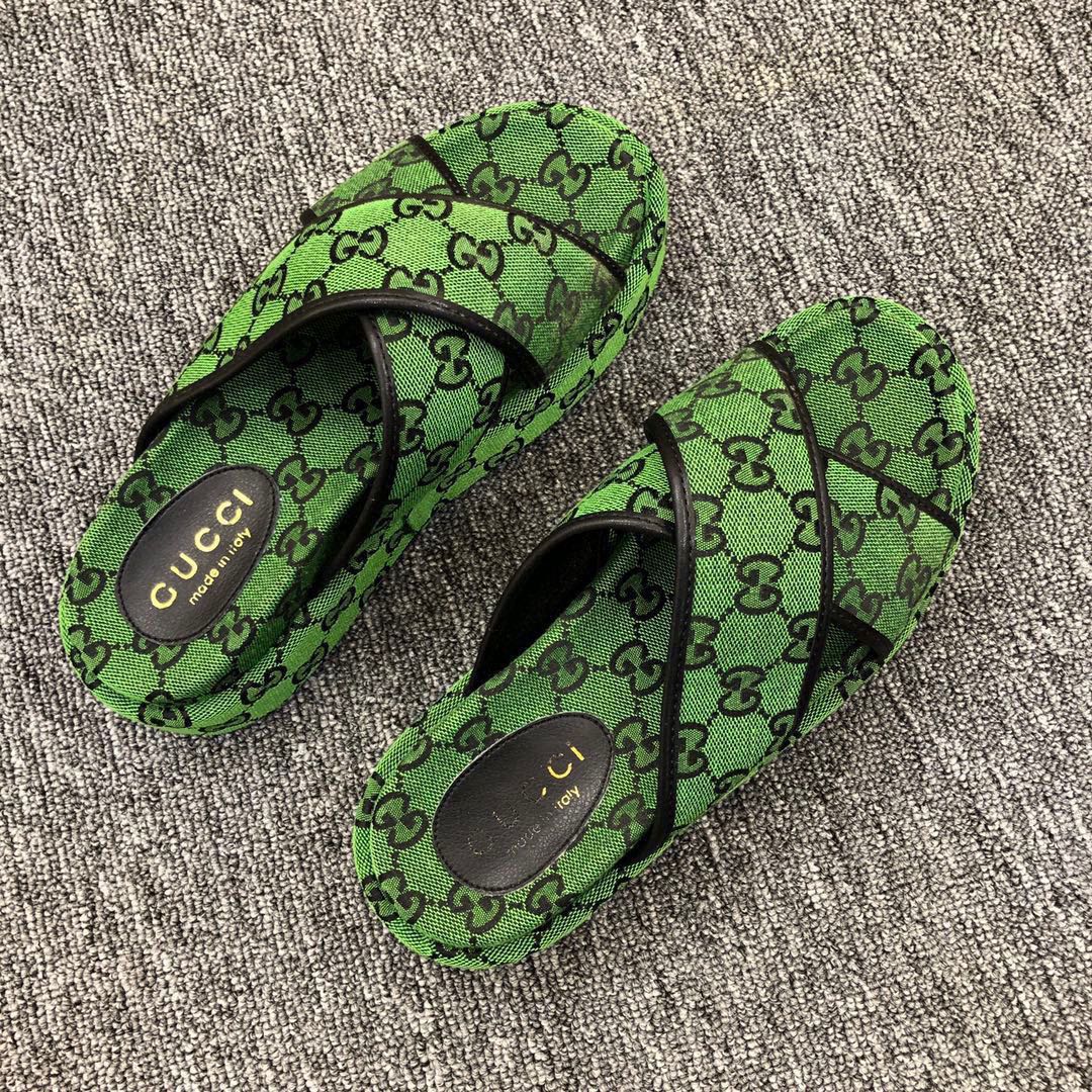 Z5YB69 Popular Slippers
