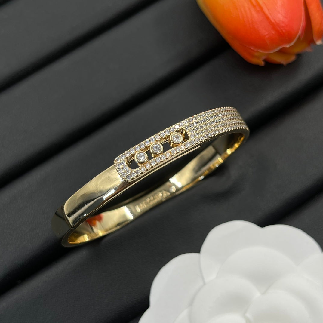 X1Z94A763K  Popular Bracelets