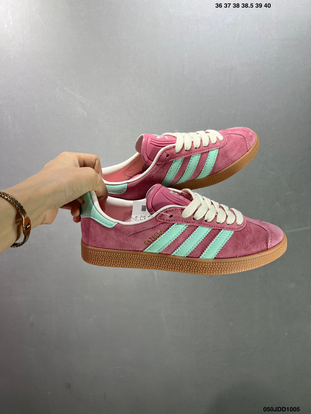 Z4Z35A22 Popular shoes (No box)