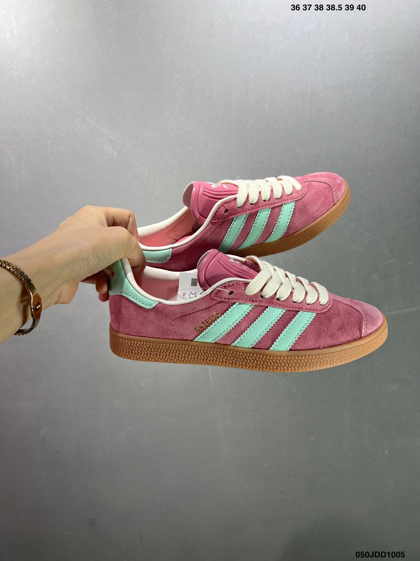 Z4Z35A22 Popular shoes (No box)