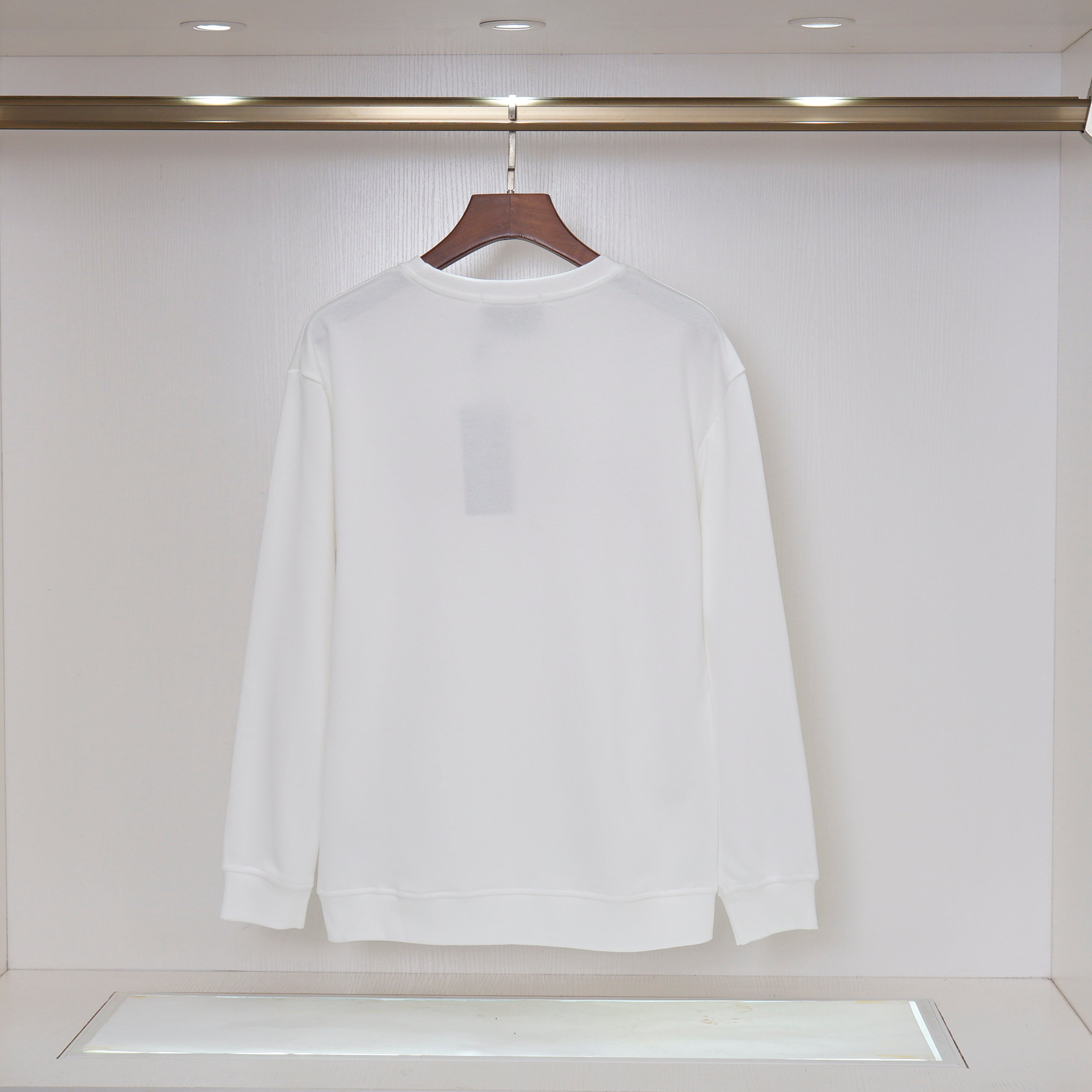 U1Z95B284 Popular Sweaters