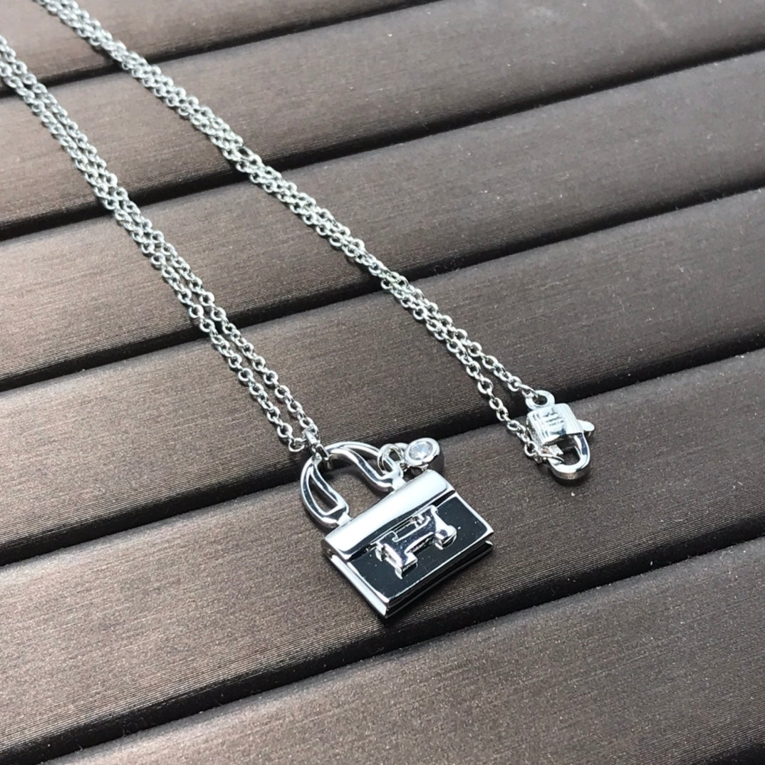 X1Q85H328X Popular Necklaces
