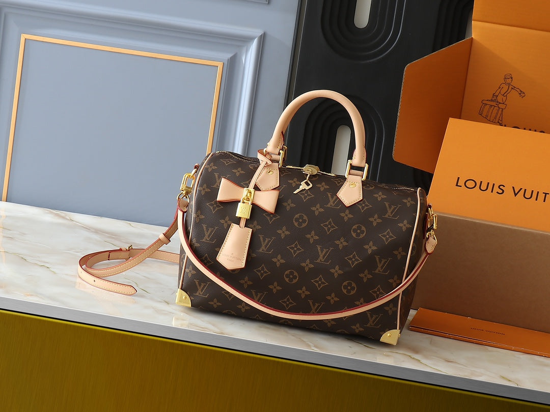 B1W25E87 Popular  leather bag