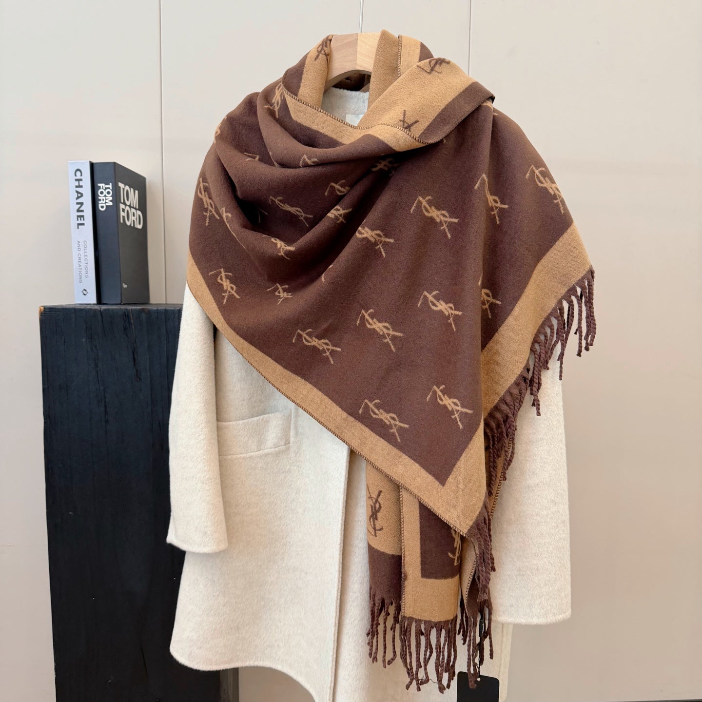 W1R86SL1  Popular Winter Scarves
