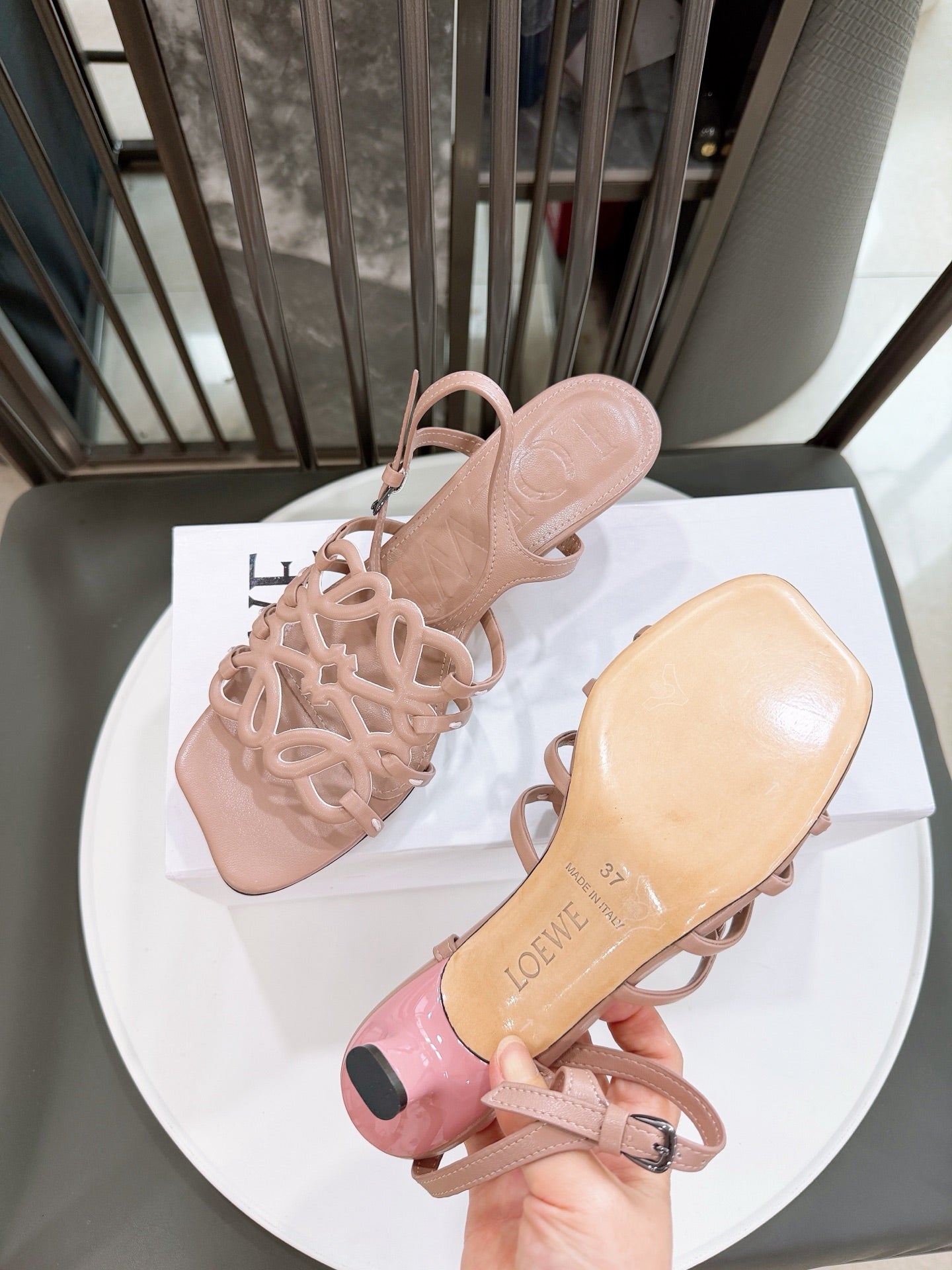 Z2R76A12 Popular high-quality  leather shoes
