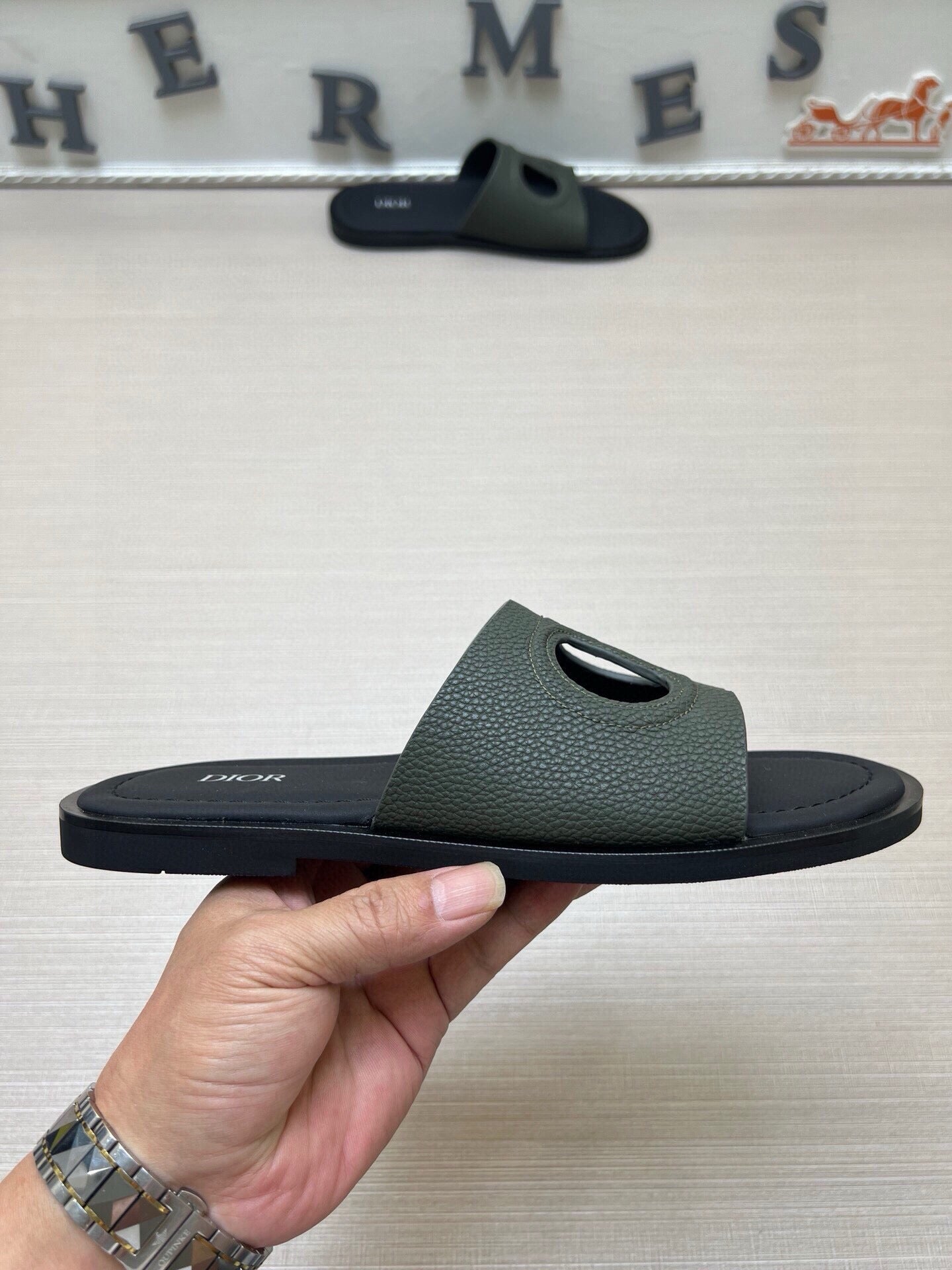 Z5Z35D306 Popular Slippers