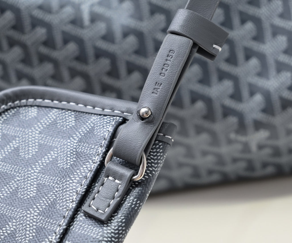 B1R175A7 Popular  handbag