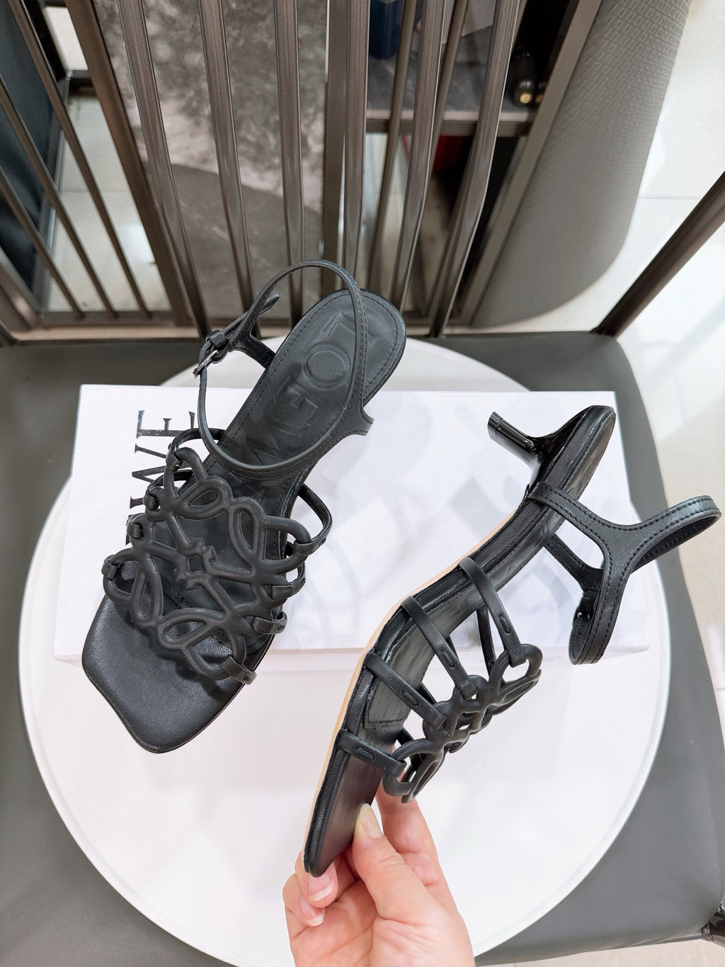 Z2R76A12 Popular high-quality  leather shoes