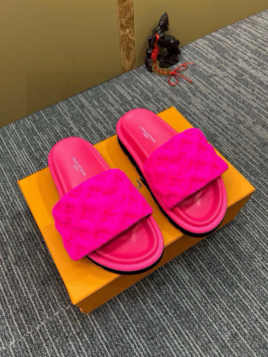 Z5QE13 Popular Slippers