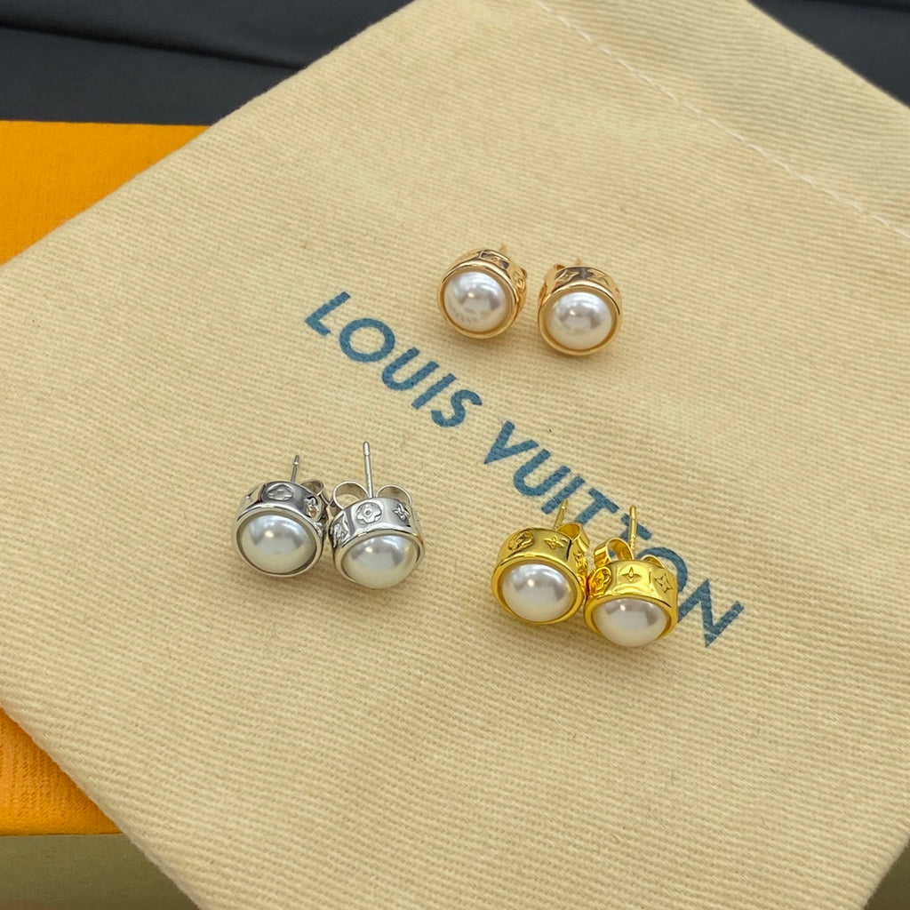 X1Z94E1022E Popular Earrings