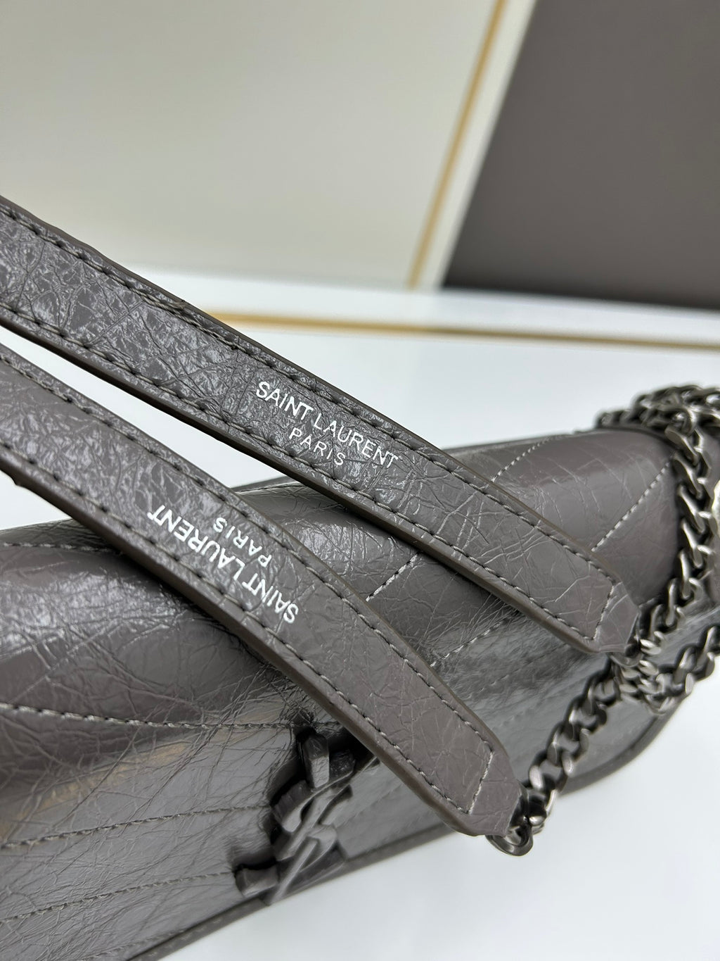 B1X64B460 Popular  leather bag