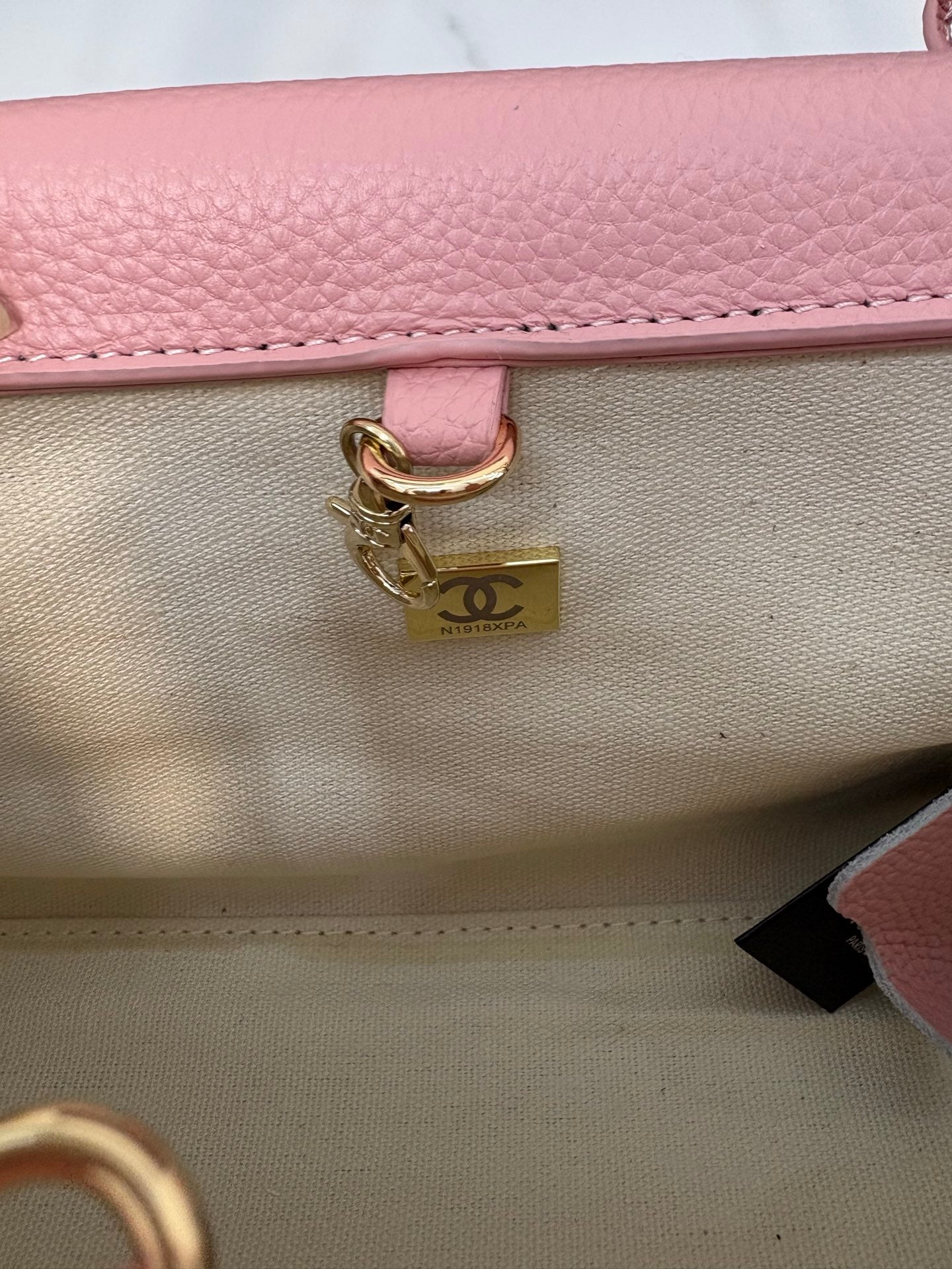 B1P36C79 Popular leather bag