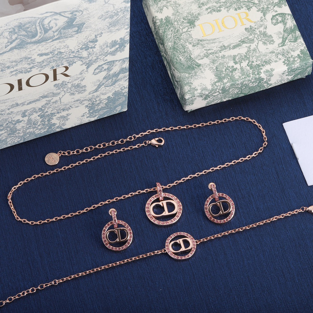 X1N45D15X Popular    Earrings. Bracelets. Necklaces