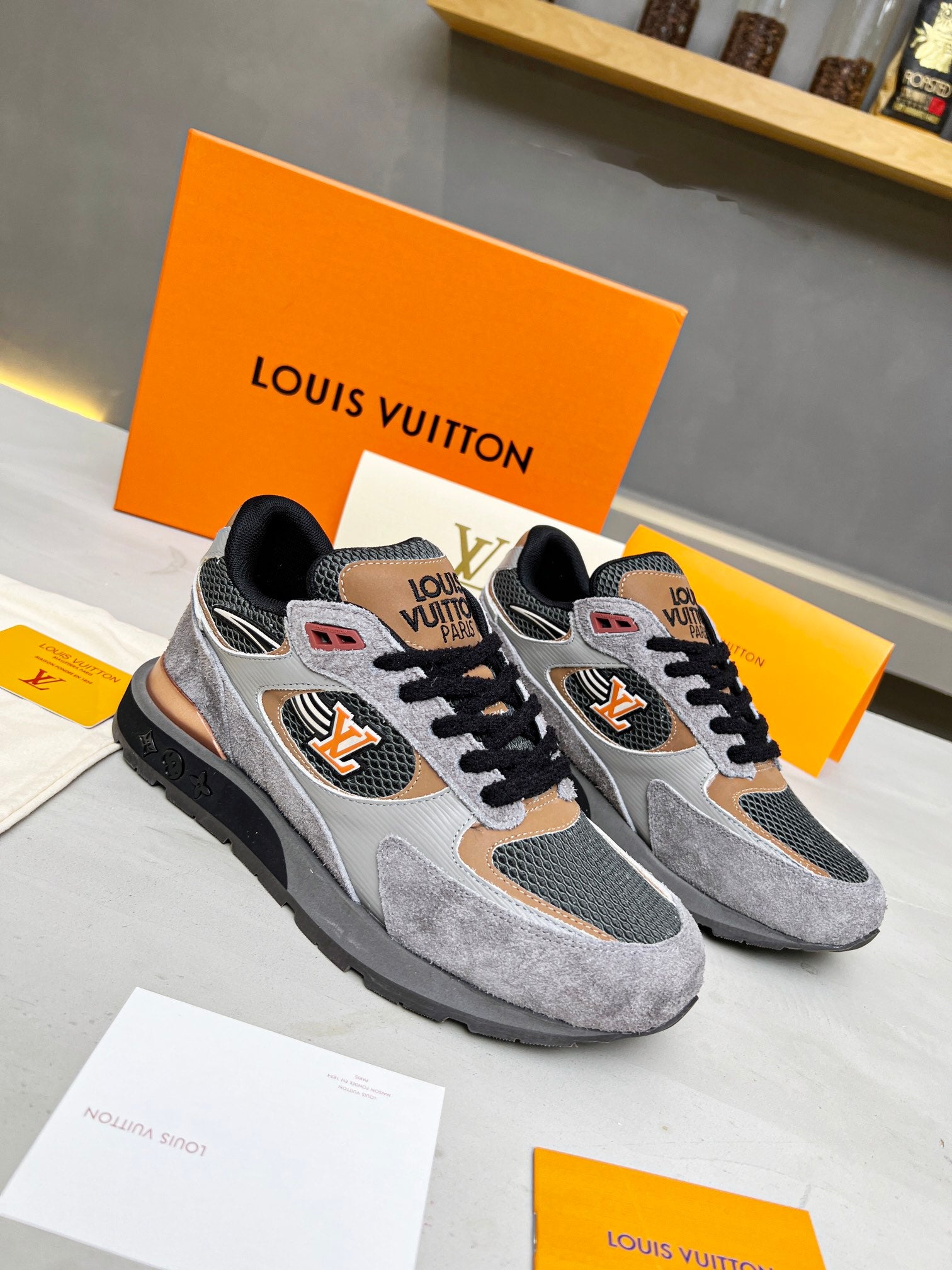 Z2Q105E228 Popular high-quality  Shoes
