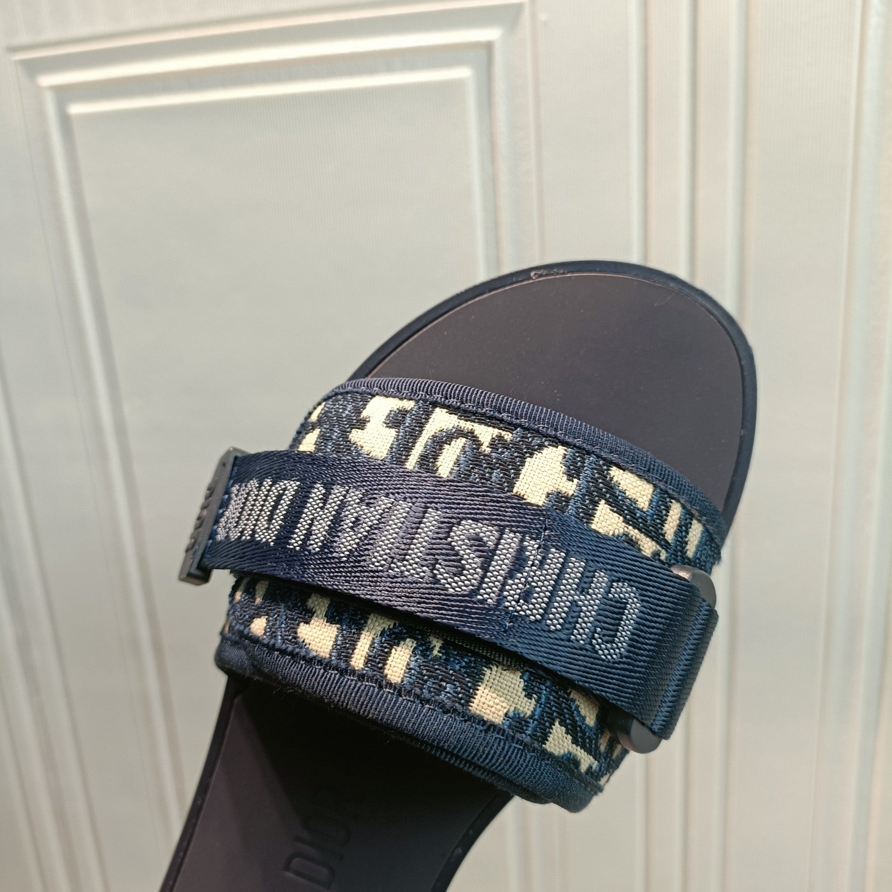 Z1ZD20 Popular Slippers