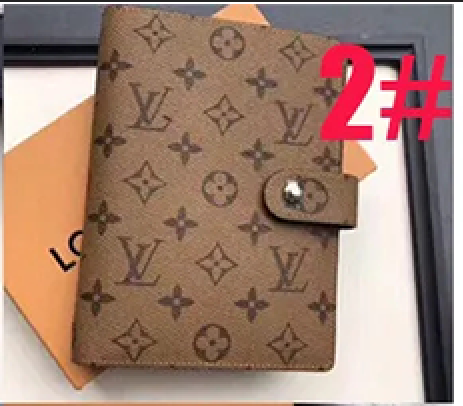 B1Y31E01 Popular  leather wallets