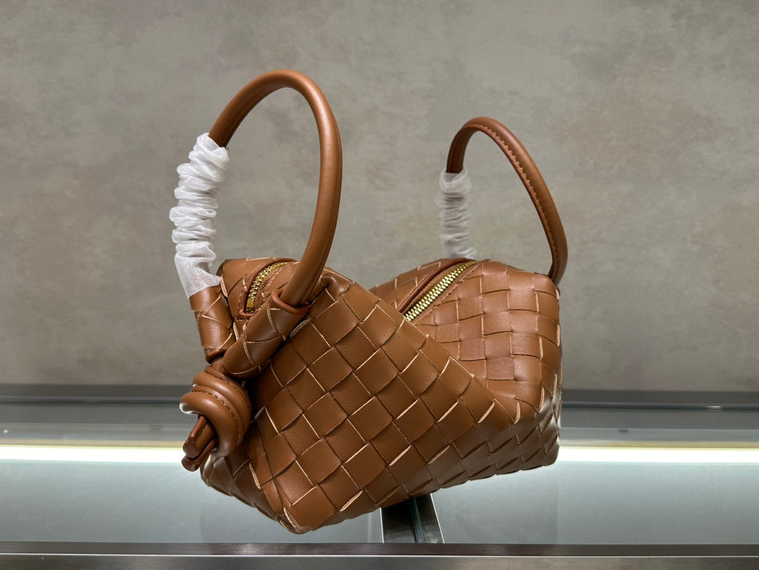 B1X104A84 Popular eather bag