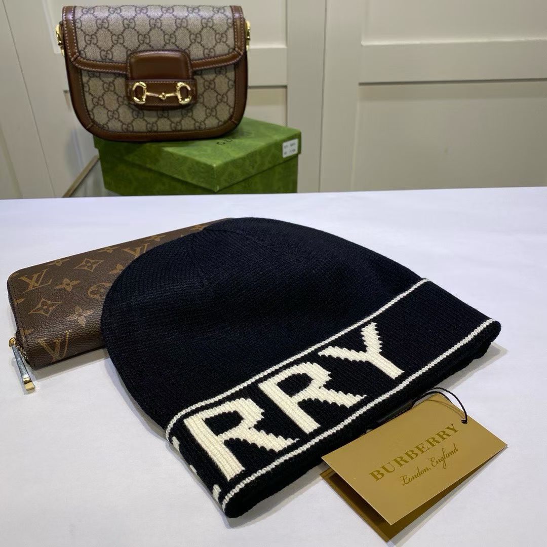 M1R86R74 Popular hats